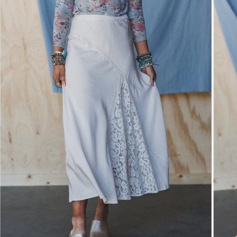 Three Bird Nest Heavenly Haze Lace Skirt